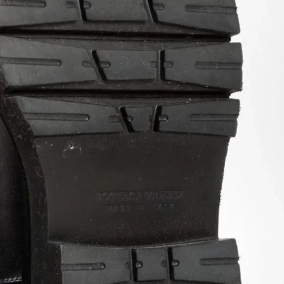 *SOLD* Bottega Veneta The Lug Boots - Picture 5 of 10